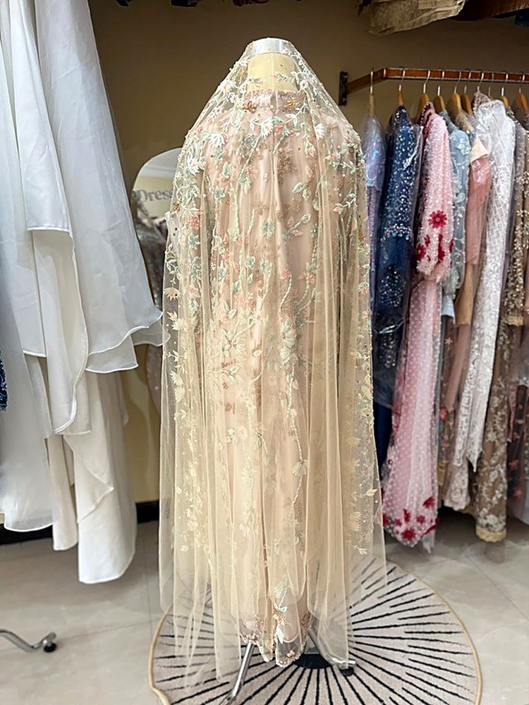 Dress Zeina Beige