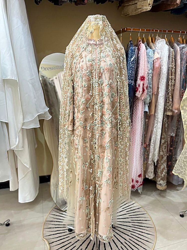 Dress Zeina Beige