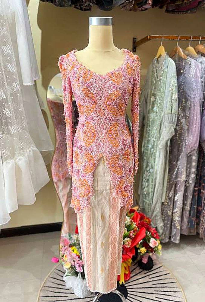 Kebaya Nagita Peach