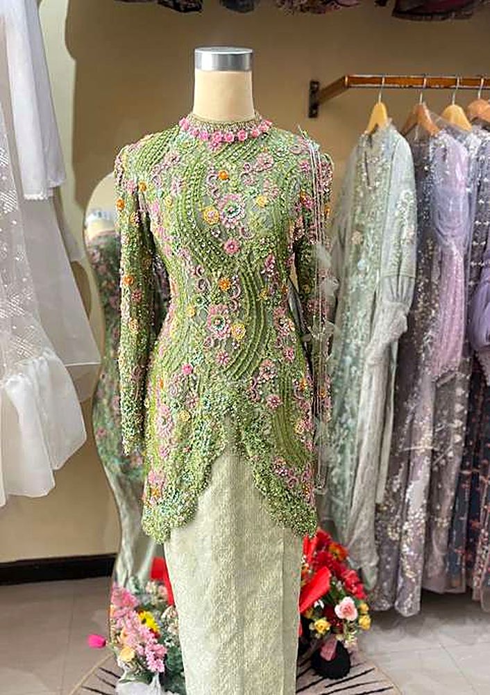 Kebaya Nadine Green