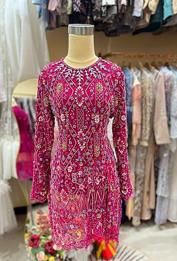 Kebaya Rovana Fuschia
