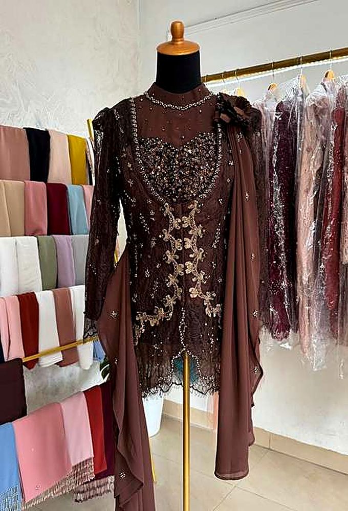 Kebaya Dainty Coffe Bean (mahogani)