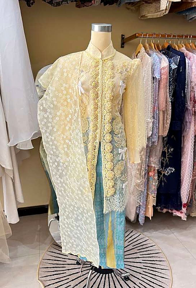 Kebaya Ayun Buttercream Yellow