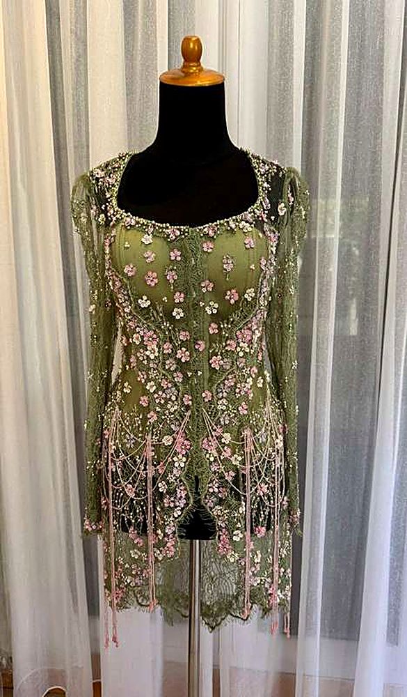 Kebaya Puspita Sage