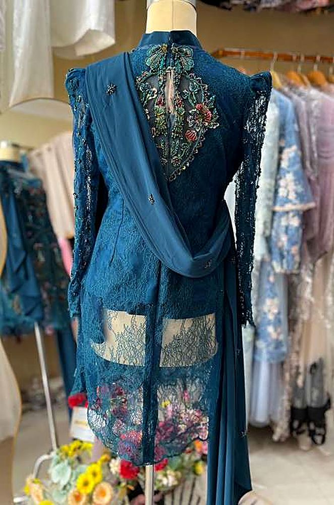 Kebaya Sonia Delaunay Emerald Green