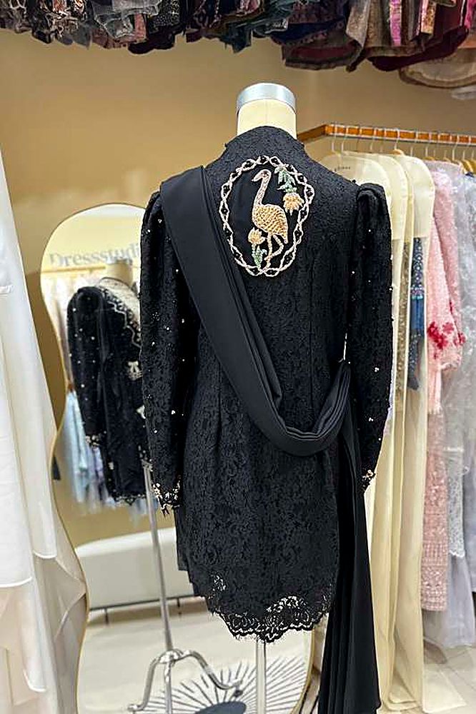 Kebaya Idyllic Black