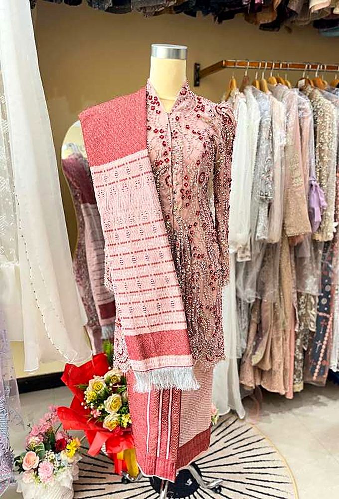 Kebaya Hannah Pink Salem