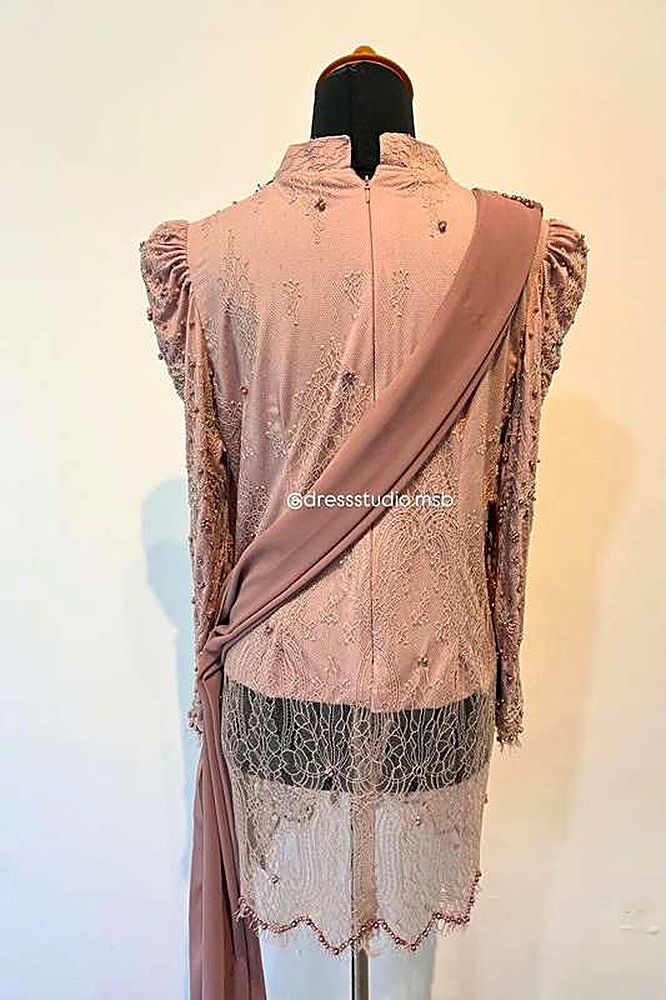 Kebaya Raisa Pink