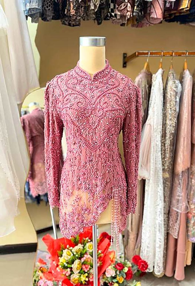 Kebaya Ania Dusty Pink