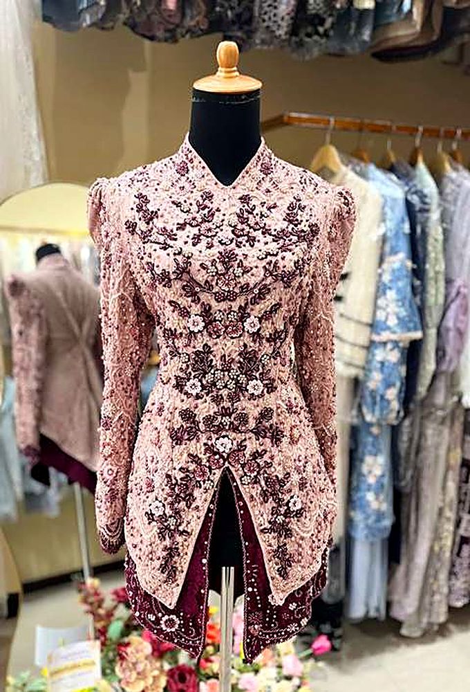 Kebaya Safiya Pink