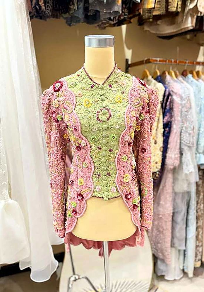 Kebaya Batari Pink Matcha