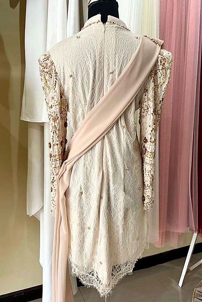 Kebaya Nayla Cream Gold