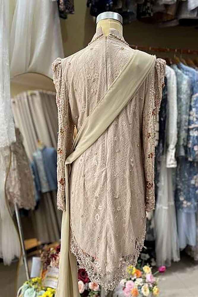 Kebaya Shanin Ivory