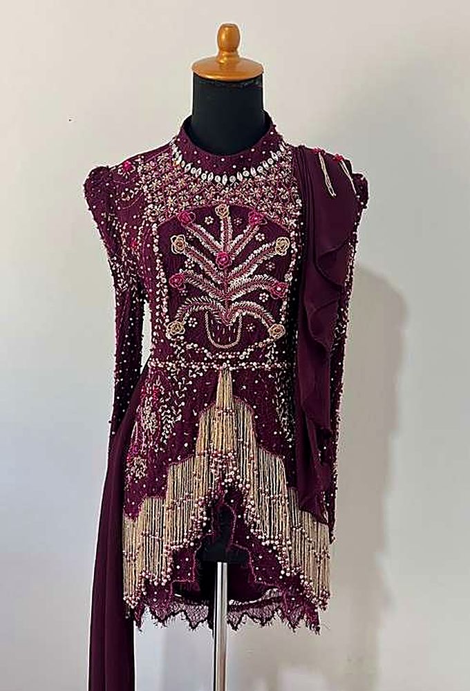 Kebaya Arisa Burgundy