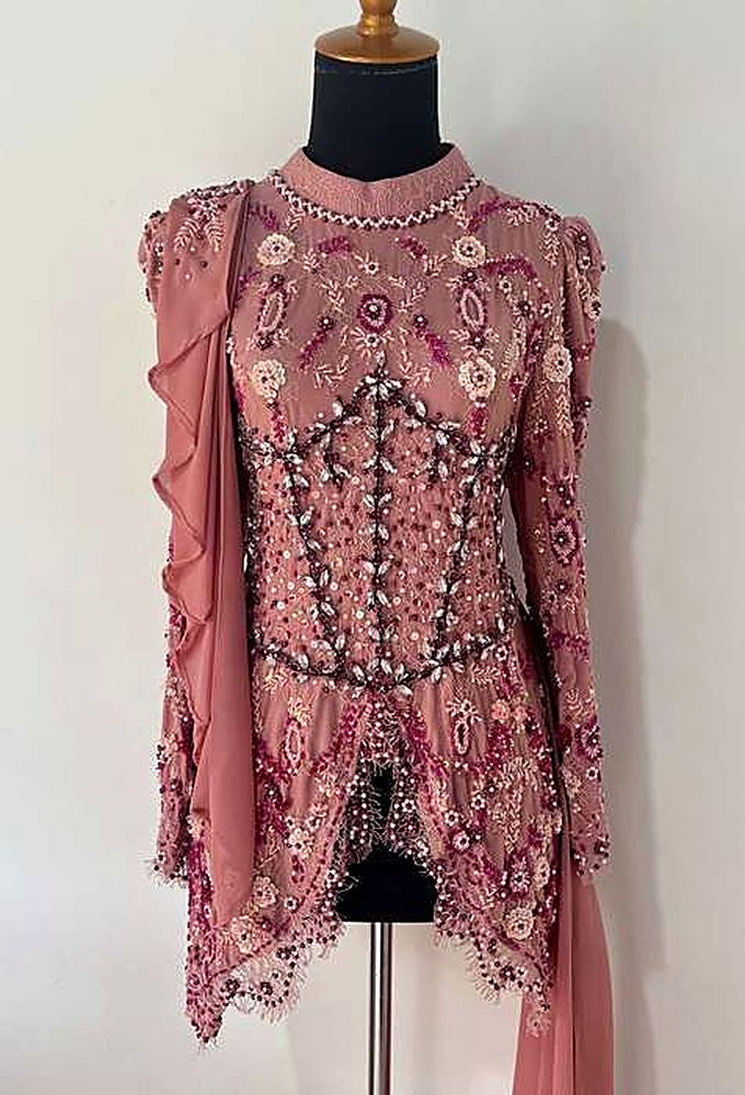 Kebaya Eden Pink