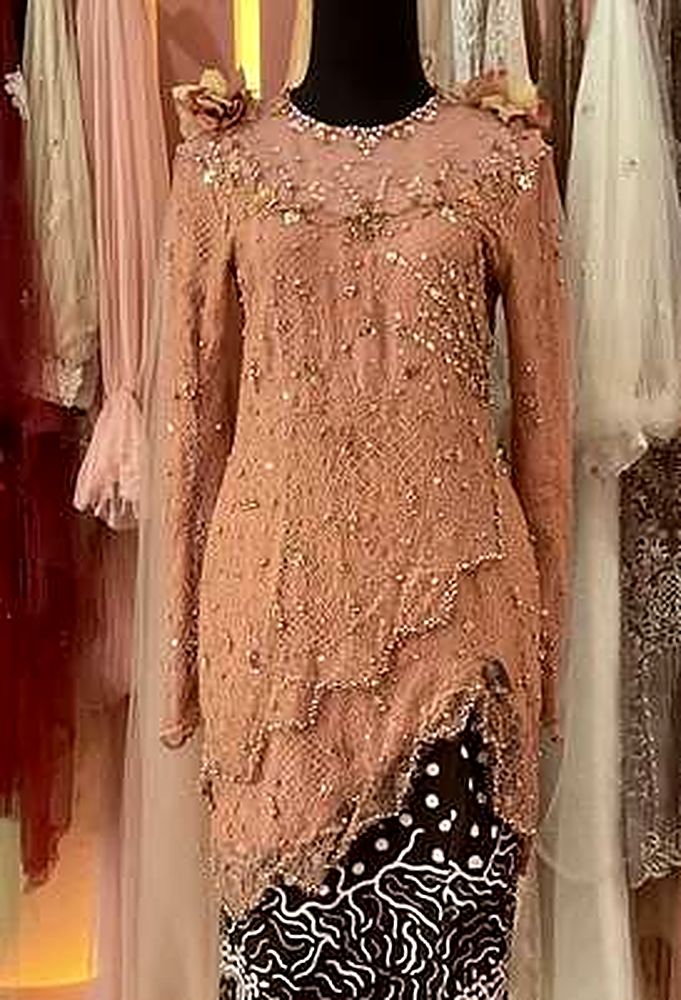 Kebaya Wulan Marsala