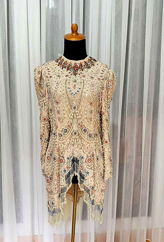 Kebaya Dahlia Beige