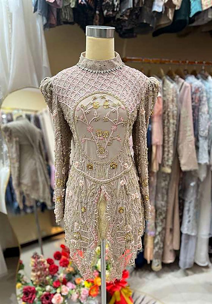 Kebaya Sharon Beige
