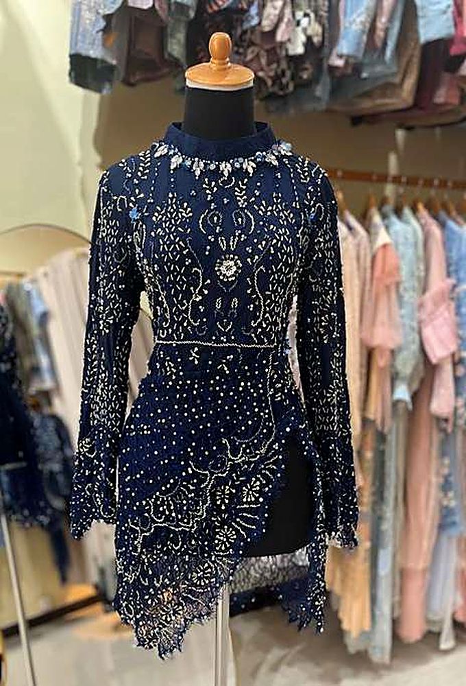 Kebaya Gisel Navy