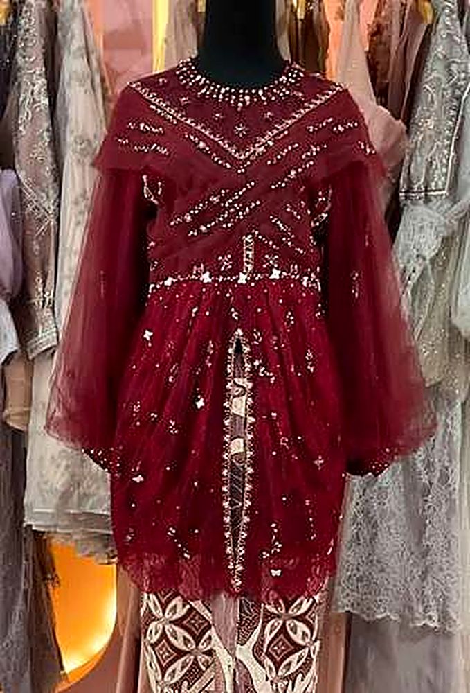Kebaya Pita Burgundy