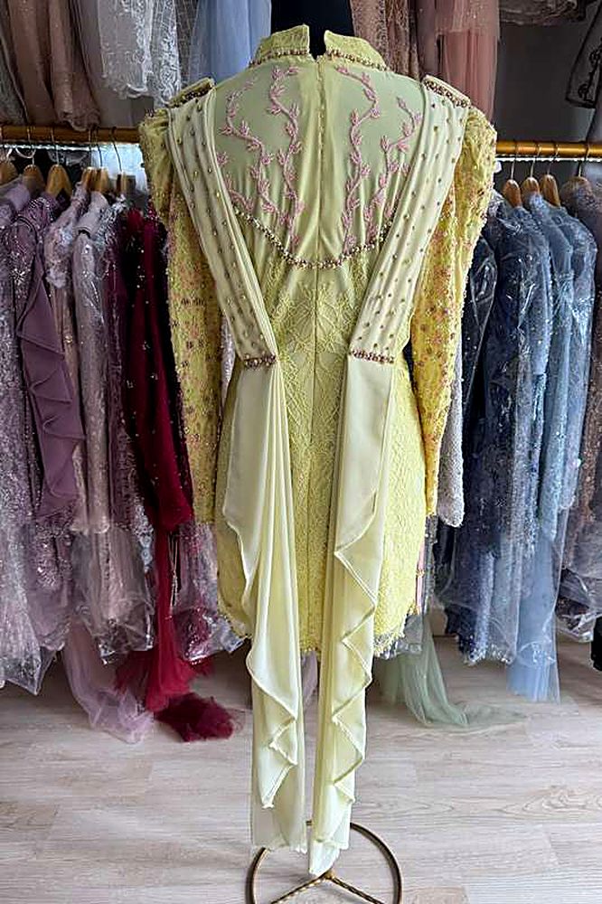 Kebaya Alina Yellow Powder